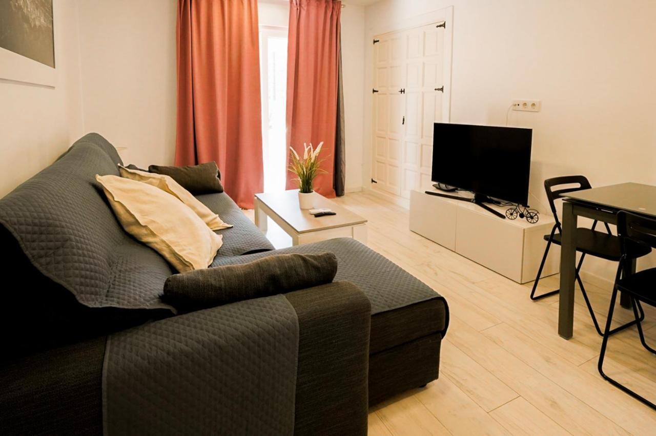 Casa Mya Con Terreno Privado Y Parking Compartido - A 800M De Playa Poniente Villa เบนิดอร์ม ภายนอก รูปภาพ