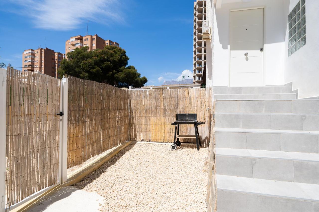 Casa Mya Con Terreno Privado Y Parking Compartido - A 800M De Playa Poniente Villa เบนิดอร์ม ภายนอก รูปภาพ